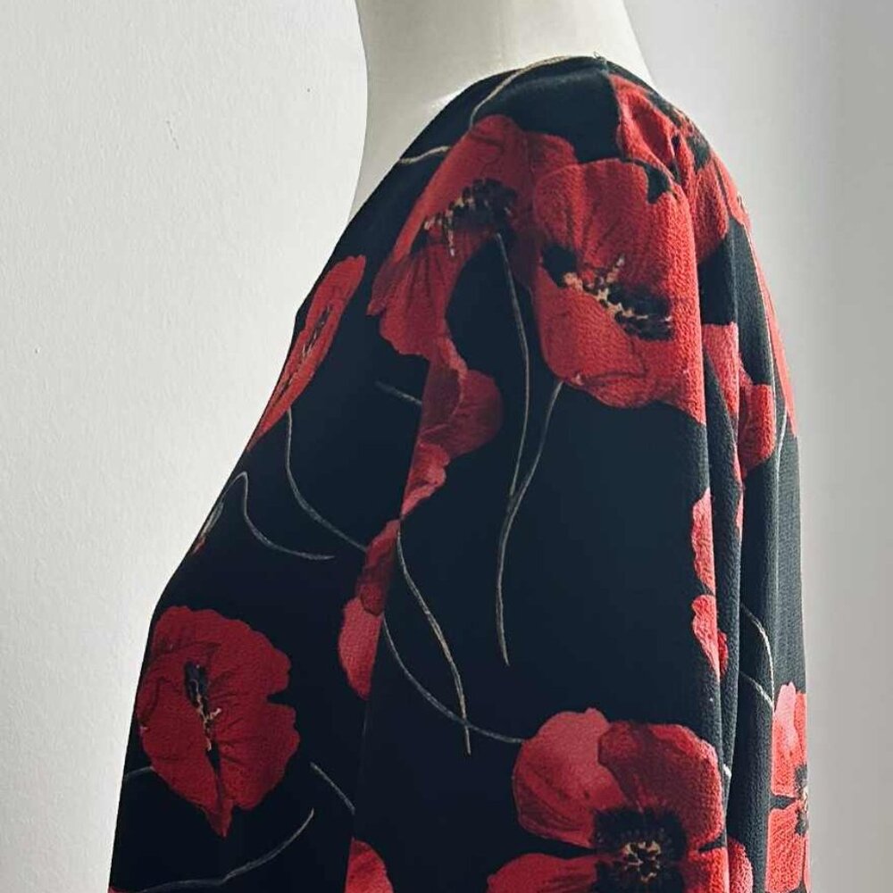 Cartise Black Red Poppy Double-Layer Pleated Chiffon Blouse – US 8 - Picture 5 of 12